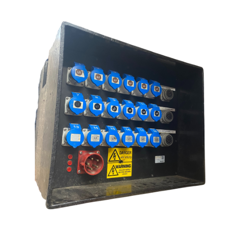 32a 3 phase (18x 16amp 1x 1p/socca) distro